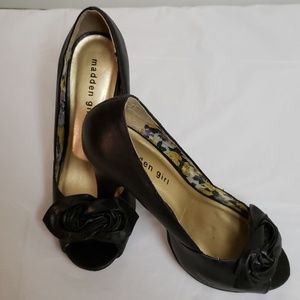 Madden Girl Black Bow Top Peep Toe Pumps